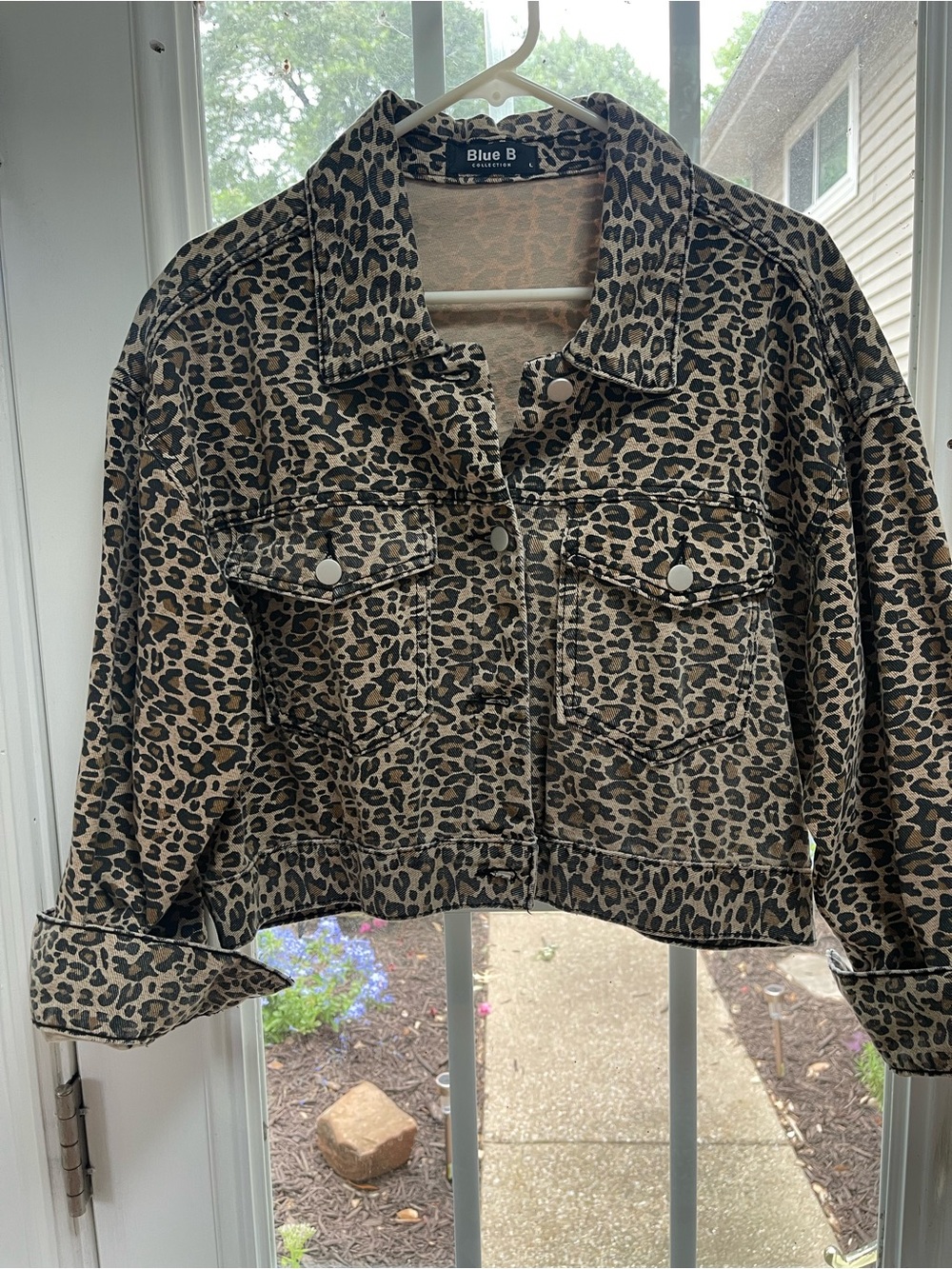 Women's Leopard Print Cropped Jacket - Brown/Black
